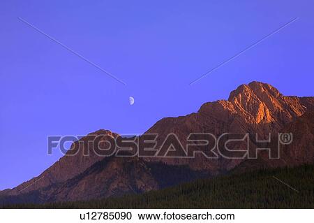Alpine Glow on Mountain top View Large Photo Image Stock Image - Alpine Glow on Mountain top. Fotosearch