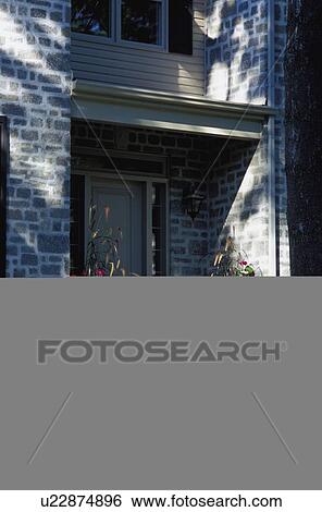 Stock Photograph - Entrance to a home. Fotosearch
