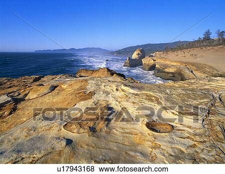Stock Photo - Cape Kiwanda. Fotosearch