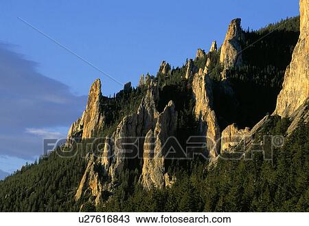 Stock Image - Meeteetse Spires, Beartooth Mountains. Fotosearch