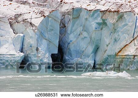 Stock Image - Ice-burg. Fotosearch