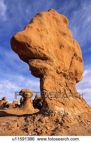 Stock Photograph - Red rock formations. Fotosearch