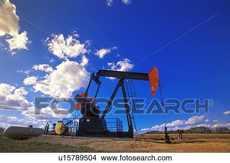 Picture - An oil derrick. Fotosearch
