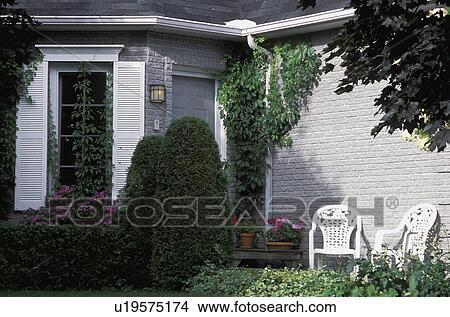 Exterior of house and garden View Large Photo Image Picture - Exterior of house and garden. Fotosearch