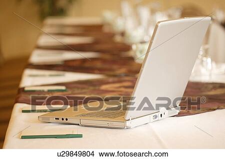 Picture - Laptop computer. Fotosearch