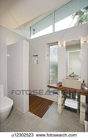 Stock Image - Bathroom interior. Fotosearch