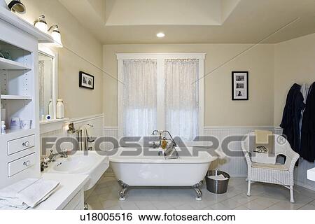Stock Photograph - Bathroom interior. Fotosearch