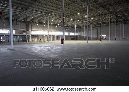 Stock Image - Empty warehouse. Fotosearch