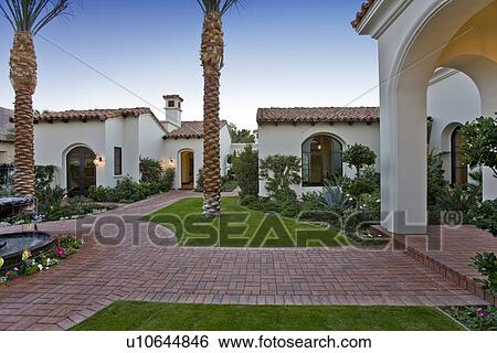 Front yard of house in colonial style View Large Photo Image Stock Photograph - Front yard of house in colonial style. Fotosearch