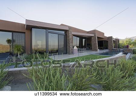 Picture - House exterior. Fotosearch