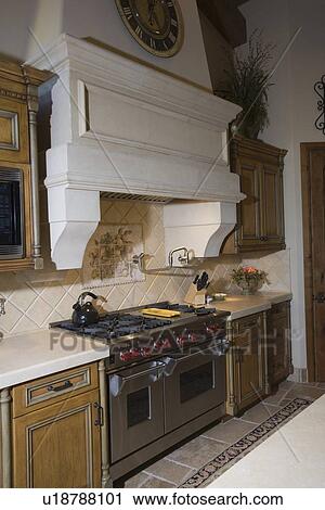 Stock Image - Palm Springs kitchen interior with original architectural feature. Fotosearch