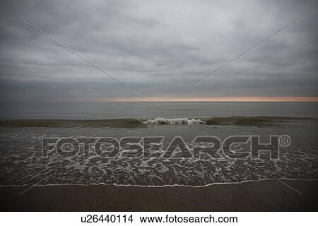 UK Norfolk Horizon over sea View Large Photo Image Picture - UK Norfolk Horizon over sea. Fotosearch
