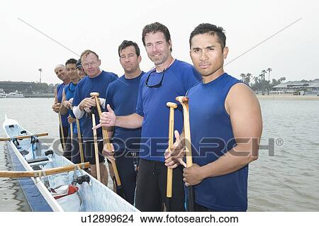 Picture - Outrigger canoeing team, group portrait. Fotosearch