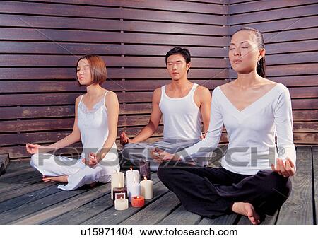 asian ethnicity, beauty spa female, barefoot, adults View Large Photo Image Picture - asian ethnicity, beauty spa female, barefoot, adults. Fotosearch