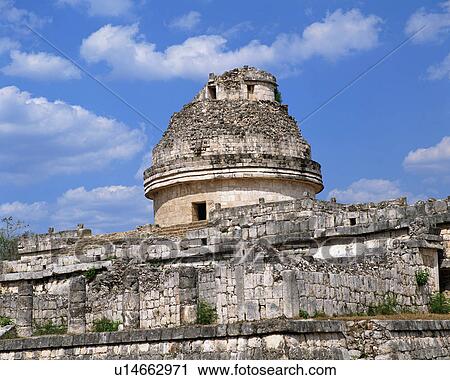 Stock Image - Ancient structure in Pre-Hispanic City of Chichen-Itza in Mexico. Fotosearch