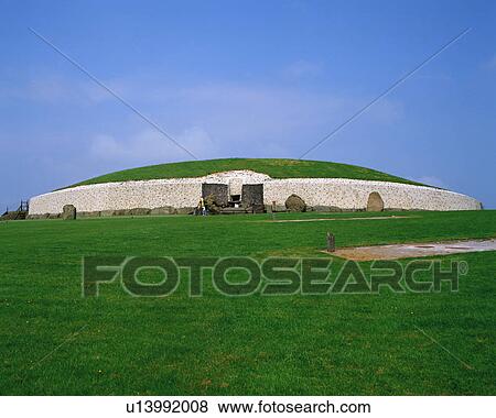 Ancient tomb mound in Newgrange, Ireland View Large Photo Image Stock Photo - Ancient tomb mound in Newgrange, Ireland. Fotosearch