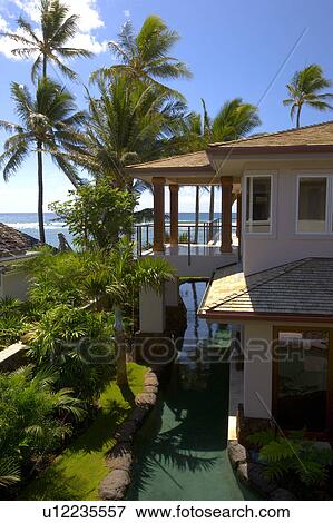 Rear Exterior of Large Contemporary Oceanfront Home View Large Photo Image Stock Photo - Rear Exterior of Large Contemporary Oceanfront Home. Fotosearch