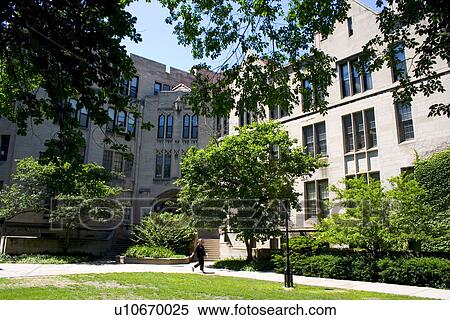 Quad at the University of Chicago View Large Photo Image Stock Photography - Quad at the University of Chicago. Fotosearch