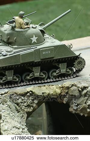 Arrangement, Green, Figurine, Artillery, Army View Large Photo Image Stock Photography - Arrangement, Green, Figurine, Artillery, Army. Fotosearch