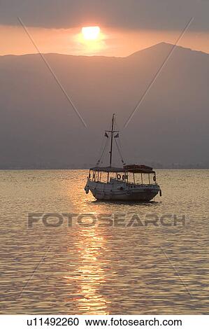 Boat, Calm, Dawn, Dusk, Expanse View Large Photo Image Stock Image - Boat, Calm, Dawn, Dusk, Expanse. Fotosearch