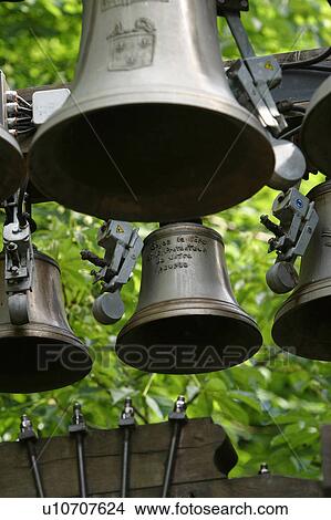 Picture - metal, metallic, iron, trees, green, lush. Fotosearch