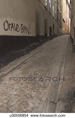 Picture - streetlamp, illuminate, lamp, lighting, decorating, light. Fotosearch
