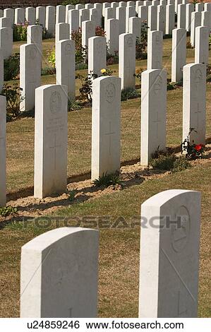 tombstones, tombs, headstones, gravestones, graves, graveyard View Large Photo Image Stock Photograph - tombstones, tombs, headstones, gravestones, graves, graveyard. Fotosearch