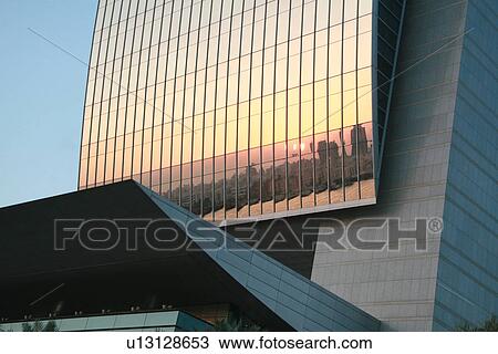 Stock Image - dubai, industry, commerce, trade, dhows. Fotosearch