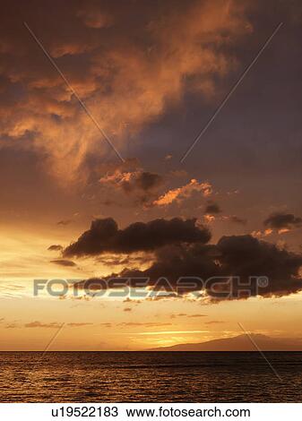 Sunset over the Pacific near Maui, Hawaii View Large Photo Image Stock Image - Sunset over the Pacific near Maui, Hawaii. Fotosearch