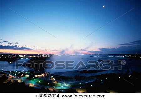 Picture - Niagara Falls At Night. Fotosearch