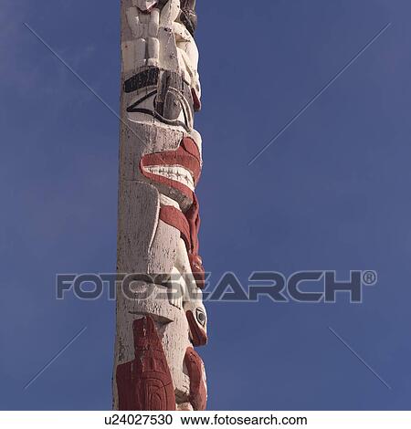 Totem pole in Jasper Alberta View Large Photo Image Stock Image - Totem pole in Jasper Alberta. Fotosearch