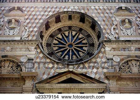 Picture - Detail of Duomo, Bergamo. Fotosearch