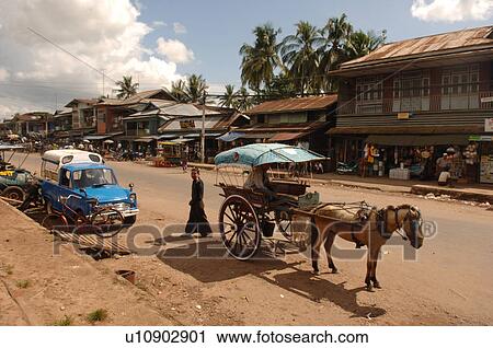 A horse drawn carriage View Large Photo Image Stock Image - A horse drawn carriage. Fotosearch