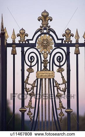 Chateau de Versailles, France View Large Photo Image Stock Photo - Chateau de Versailles, France. Fotosearch