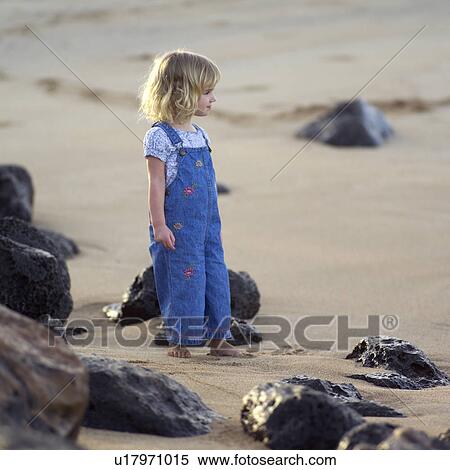 Stock Photography - Child at the Beach. Fotosearch