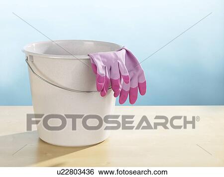 washing up bucket