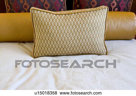 decorative bolster cushions