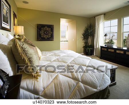 Master bedroom with large bed and mountain view View Large Photo Image Stock Image - Master bedroom with large bed and mountain view. Fotosearch