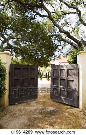 Open Front Gate Leading to House View Large Photo Image Stock Photo - Open Front Gate Leading to House. Fotosearch