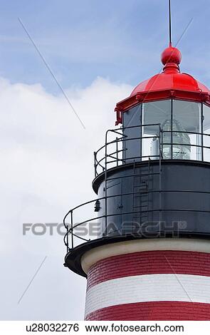 Stock Photograph - West Quoddy Head Lighthouse Lubec Maine. Fotosearch