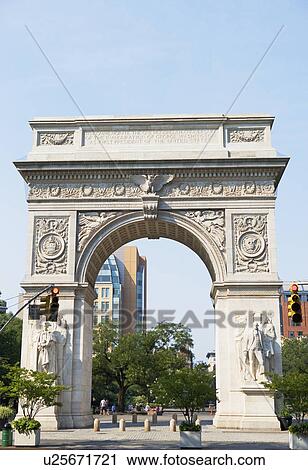 Stock Image - Wasnington Square Park, New York City. Fotosearch