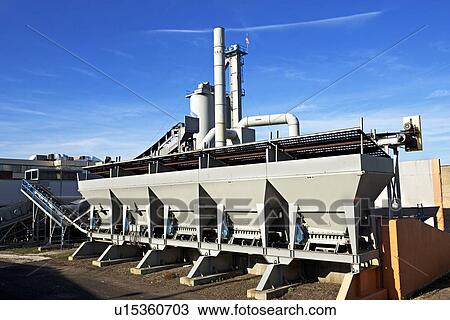 Stock Image - gravel plant. Fotosearch