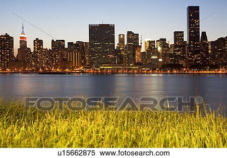 Stock Photography - Manhattan skyline at dusk. Fotosearch