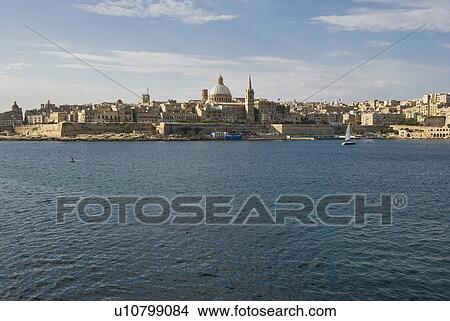 Picture - Senglea Point in distance, Valleta, Malta. Fotosearch