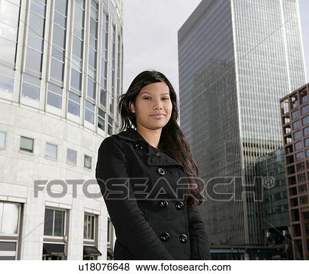 Stock Photo - Portrait businesswoman. Fotosearch