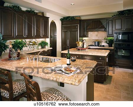 Contemporary Kitchen With Granite Countertops Stock Image