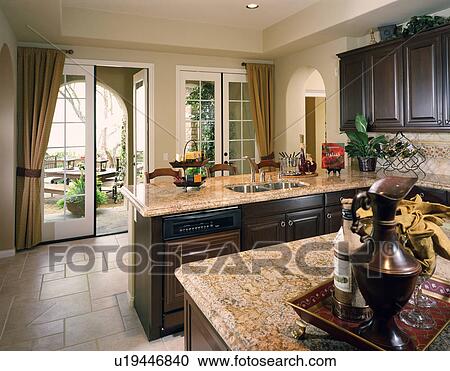 Contemporary Kitchen With Granite Countertops Stock Image