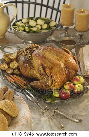 Thanksgiving dinner on table View Large Photo Image Stock Photography - Thanksgiving dinner on table. Fotosearch