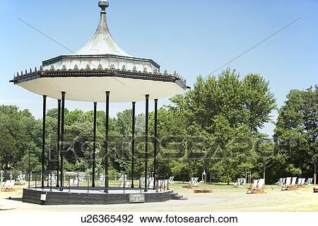 Gazebo And Deck Chairs In Hyde Park, London, England View Large Photo Image Stock Image - Gazebo And Deck Chairs In Hyde Park, London, England. Fotosearch