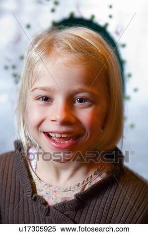 Stock Photography - Girl smiling. Fotosearch